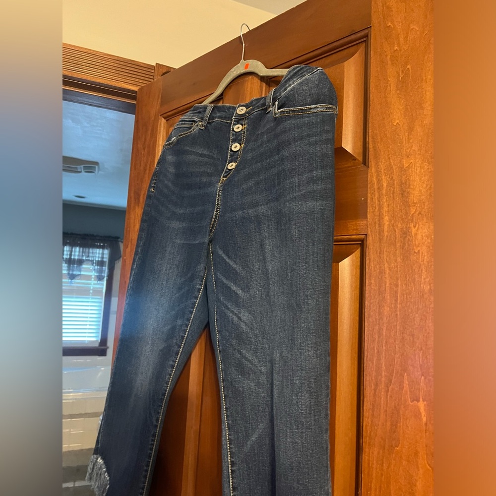 NEW INC long capris